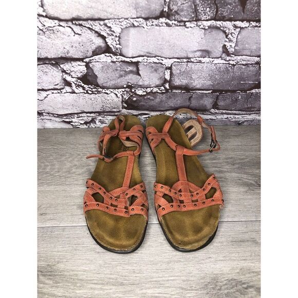 Naot Coral Pink Leather Stud Ankle Strap Casual Sandals Women’s Sz 38EU/7.5M US - Picture 2 of 14